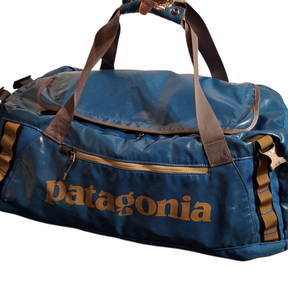 Patagonia Black Hole Blue Travel Duffel Bag 23x10